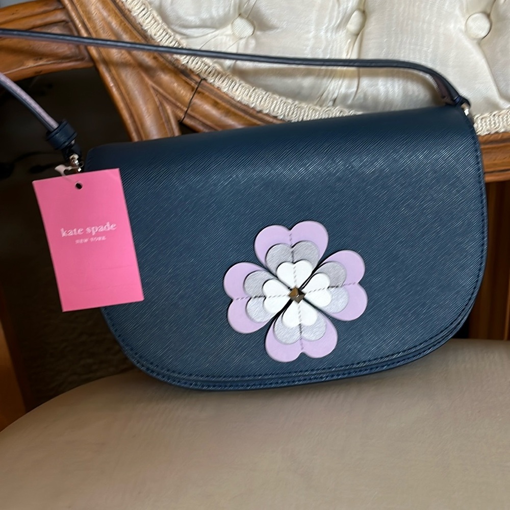 Kate Spade Reiley Flower applique NWT